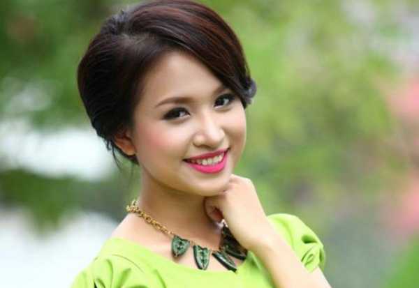  Những cựu sinh viên xinh đẹp, tài năng của Học viện Ngoại giao