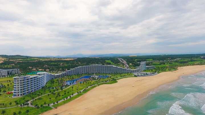 Tặng kim cương - Quà 'khủng' khi đầu tư bất động sản FLC Quy Nhơn