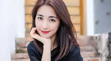 Hoà Minzy: 'Năm nay, nhà tôi mới mua nổi chiếc máy giặt'