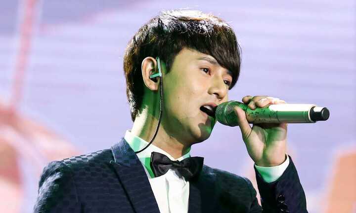 Sing my song: Ưng Đại Vệ mang câu chuyện đời mình lên sân khấu