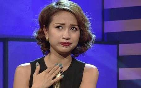 Vân Hugo: 'Khi mắt phải mờ bằng mắt bên trái thì không biết sẽ thế nào'