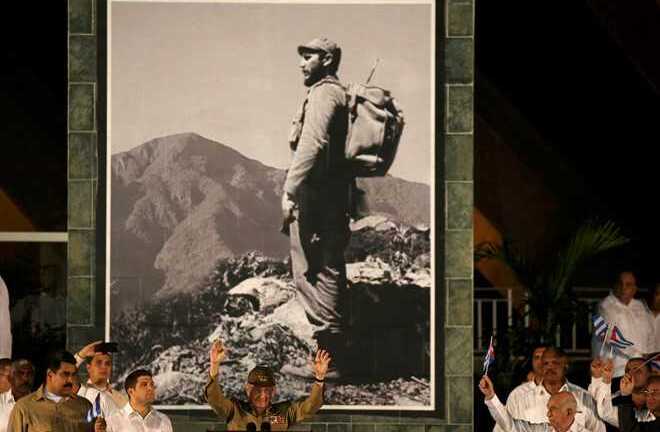 Cuba sẽ cấm đặt tên đường phố, xây dựng các tượng đài mang tên Fidel Castro