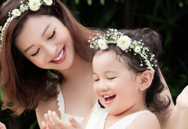 Jennifer Phạm tăng cân 'chóng mặt' ở tháng thứ 7 thai kỳ