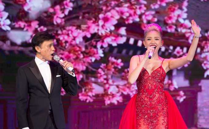 Tóc Tiên lần đầu tiên song ca cùng danh ca Tuấn Ngọc