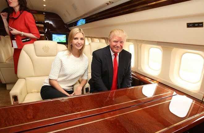Chê Air Force One, ông Donald Trump vẫn sẽ phải rời chuyên cơ dát vàng
