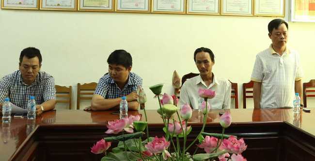 Clip: Bắt 3 thanh tra giao thông trong đường dây bảo kê tiền tỷ