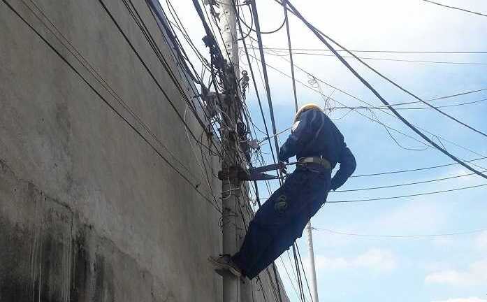 Người hùng cứu 4 mẹ con bị điện giật trên đường Sài Gòn