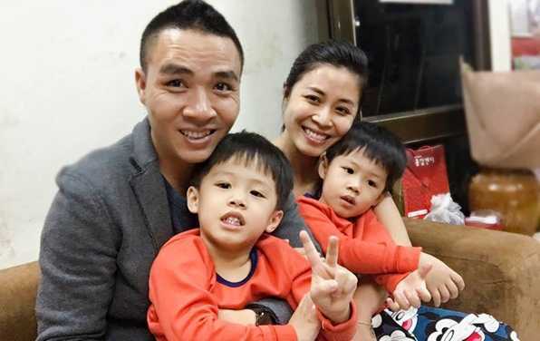 Bạn trai mới quấn quýt hai con riêng của MC Hoàng Linh 'Chúng tôi là chiến sĩ'