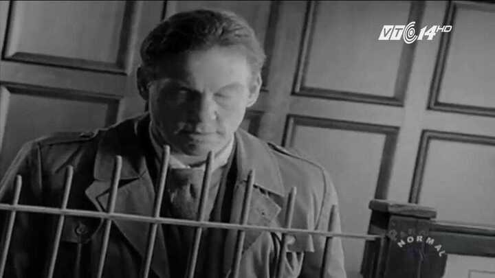 Clip: 'Phù thủy thôi miên' cướp ngân hàng bằng tờ giấy trắng