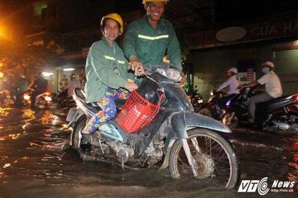 Triều cường dâng cao, Sài Gòn có nguy cơ ngập nặng
