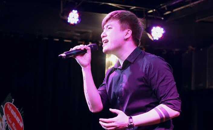 Tô Minh Đức ra mắt album đầu tay sau 10 năm đi hát