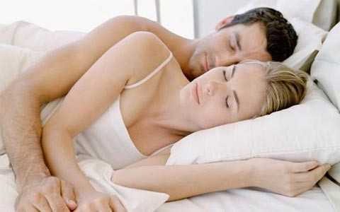 Vòng 1 bị lép là do sex hời hợt