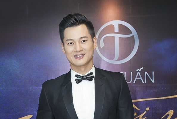 Đức Tuấn 'chơi lớn’ với 'Góc trời riêng' của mình