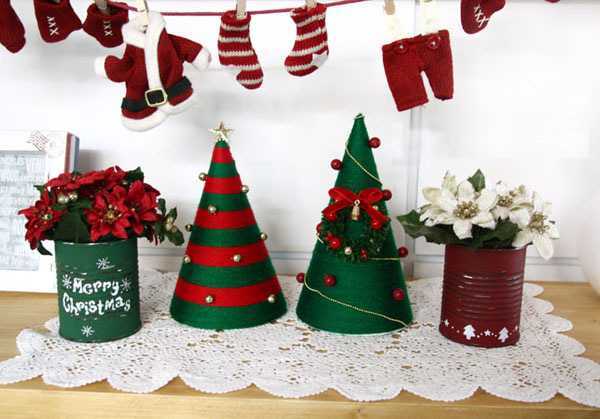 Hướng dẫn làm cây thông Noel từ giấy rất đơn giản