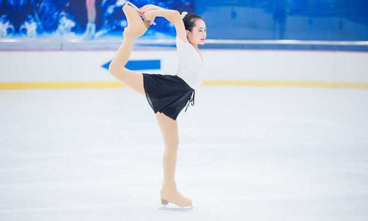 Khám phá những tài năng mới của bộ môn nghệ thuật trượt băng