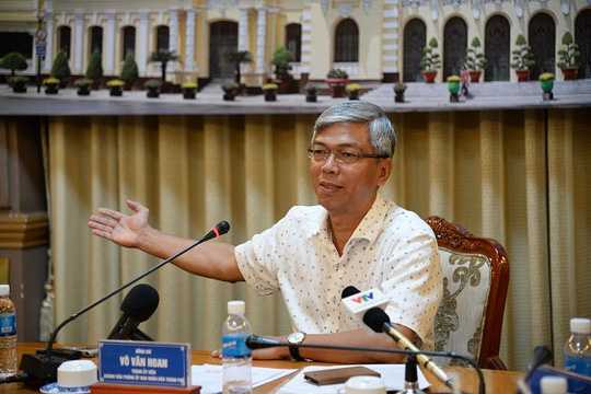 Bí thư, Chủ tịch quận huyện phải kiểm tra an ninh khi vào trụ sở TP.HCM