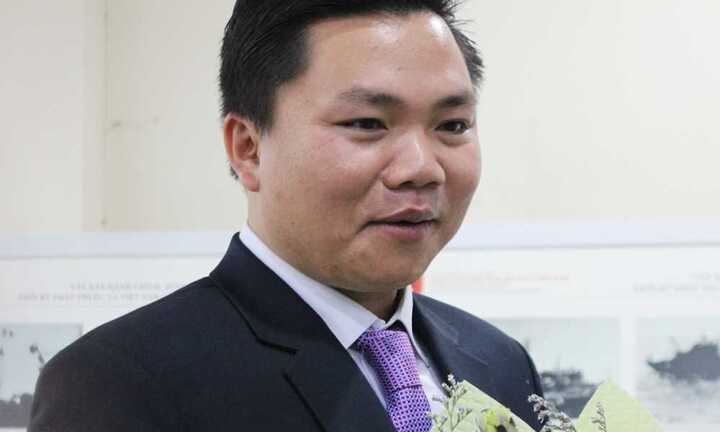 2 du học sinh Việt nhận giải thưởng viết về biển, đảo