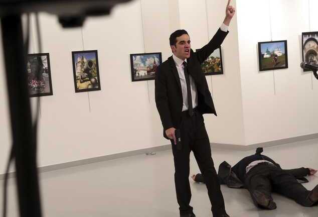 Lộ thân thế người phụ nữ bí ẩn 'tẩy não' kẻ ám sát đại sứ Nga