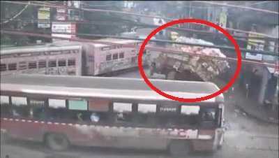 Xe tải 'đánh lừa tử thần' ngoạn mục sau va chạm với 2 xe khách