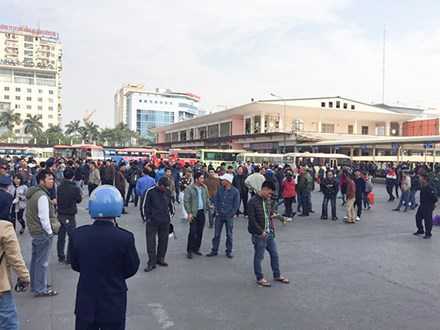 Gần 100 xe khách bến xe Mỹ Đình bỏ chuyến: Nhà xe 'dọa' trả lốt vì thua lỗ