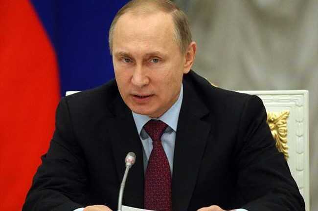 Ông Putin chúc mừng năm mới Donald Trump thay vì Tổng thống Obama