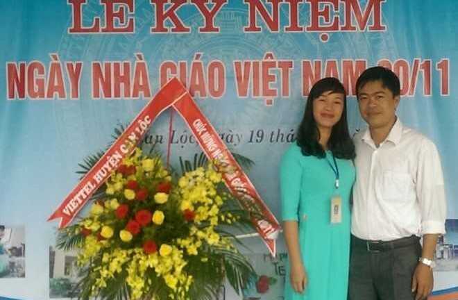 Thầy giáo trả lại 60 triệu đồng cho người đánh mất