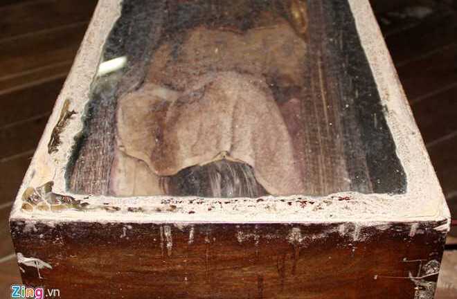 Kỳ bí quanh xác chết 50 năm vẫn như đang ngủ trong nhà ở miền Tây