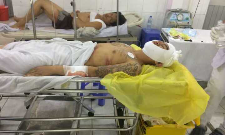 Đâm người truy đuổi, nam thanh niên xăm trổ bị cả phường đánh hội đồng