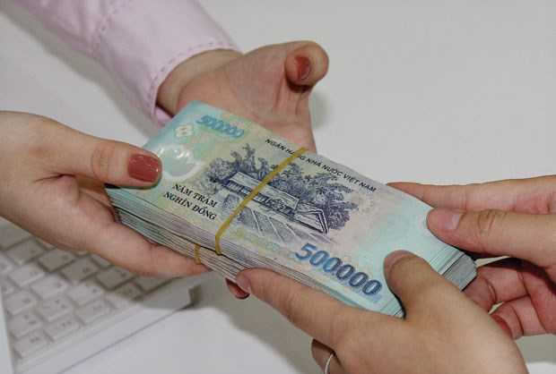 Mua nhà, mua xe sẽ không được dùng tiền mặt