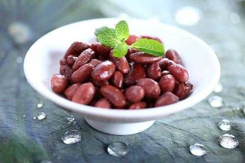 2 ngày ăn đậu đỏ 1 lần, cơ thể không còn chất độc