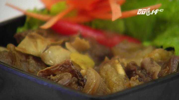 Cách làm lẩu bò Fuji, gân bò kho gừng đổi vị ngày cuối năm