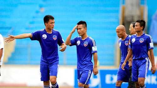 Trực tiếp CLB TP.HCM vs Quảng Nam: Chờ tin vui cho Công Vinh