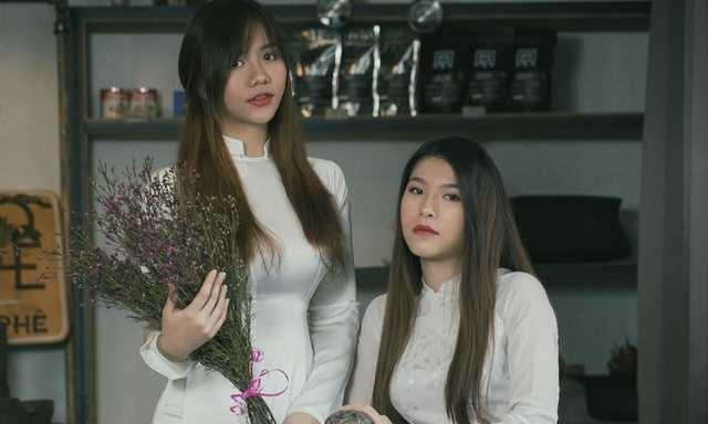Nữ du học sinh Việt khoe vẻ đẹp căng tròn tuổi 20 trong tà áo dài trắng