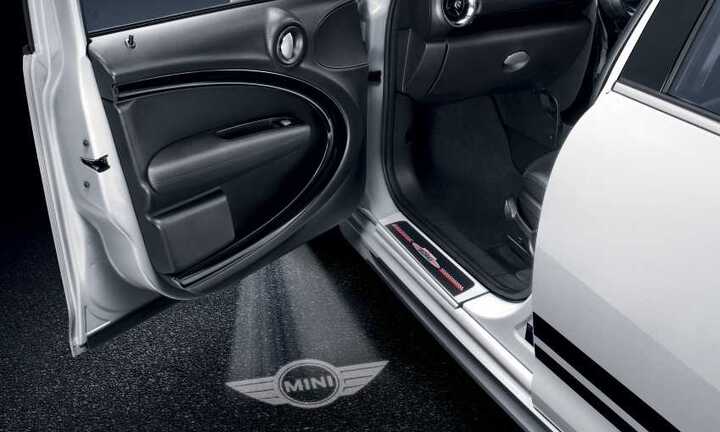 Siêu xe MINI chính thức trình làng, giá chỉ từ 1,2 tỷ đồng
