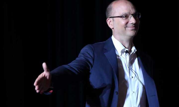 Xuất hiện smartphone 'mới toanh', đối thủ đáng gờm của iPhone