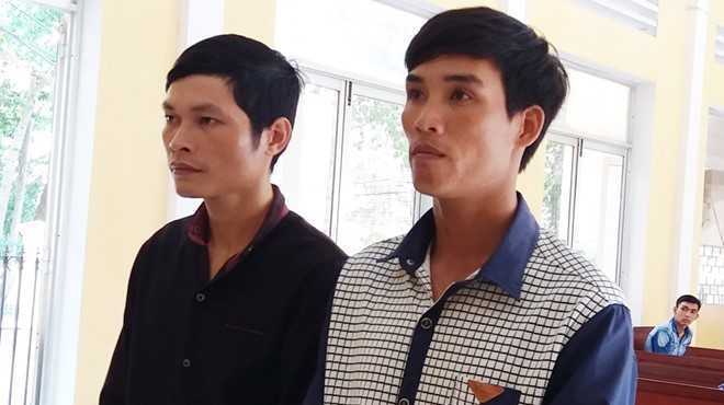 Thiếu nữ sang nhà hàng xóm uống rượu, 2 chàng trai đi tù