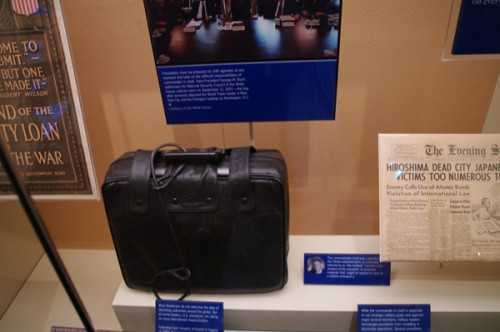 Quy trình bàn giao vali hạt nhân cho tân tổng thống Mỹ diễn ra thế nào?