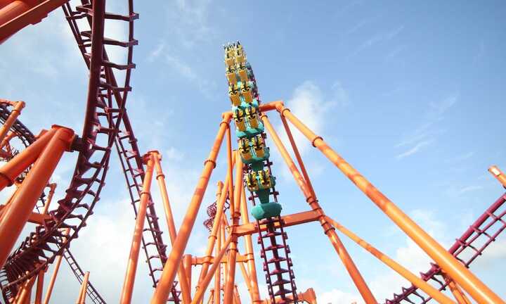 Asia Park ra mắt tàu lượn dạng treo lớn nhất Việt Nam