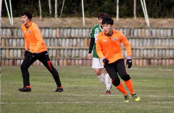 Xuân Trường lập cú đúp kiến tạo, Gangwon thắng 8-0