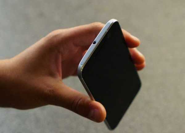 Lộ thiết kế và thông số kỹ thuật của smartphone HTC 11