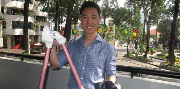 Tiến sĩ người Việt trẻ nhất ĐH Stanford chế tạo robot trên đất Mỹ