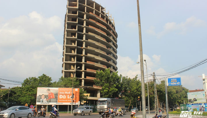 Cao ốc trăm tỷ bỏ hoang ở Huế thành bệnh viện quốc tế
