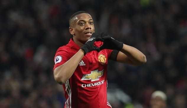 Bỏ đói hổ tướng Martial, Mourinho đắc ý gặt thành công