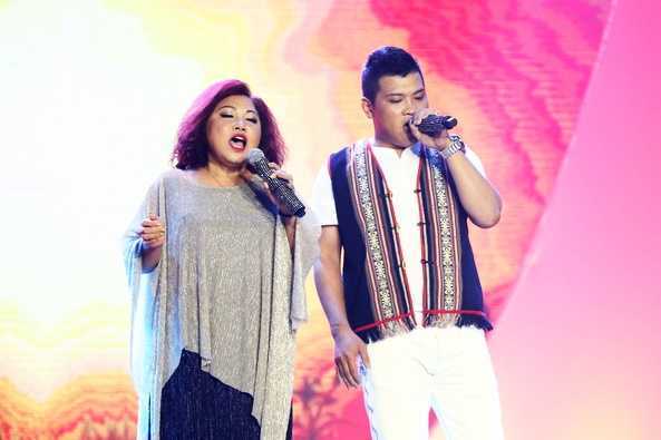 Ca sĩ Siu Black và con trai dừng chân tại ‘Hát cùng mẹ yêu’