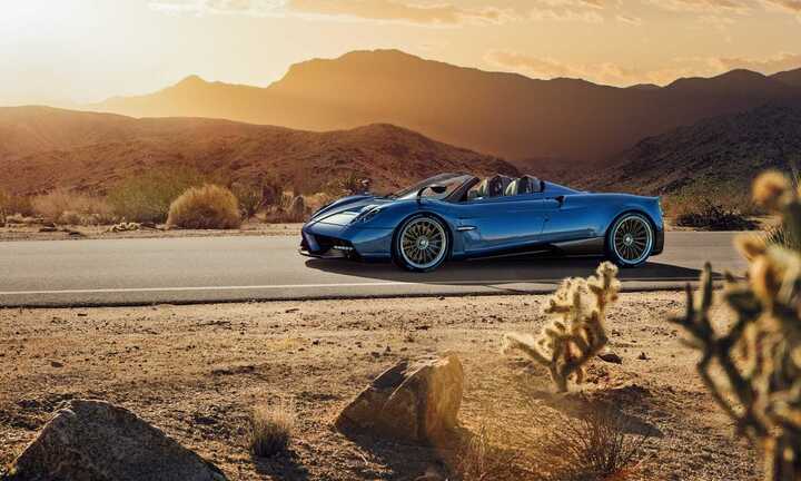 'Thần gió' Pagani Huayra Roadster làm fan bấn loạn