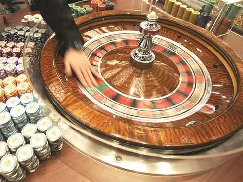 Người Việt chi 800 triệu USD/năm ra nước ngoài đánh bạc ở casino