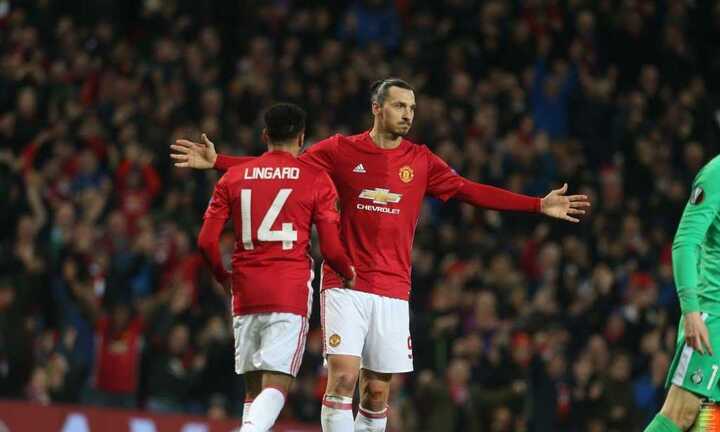 Ibrahimovic rực sáng kéo Man Utd qua ải St. Etienne