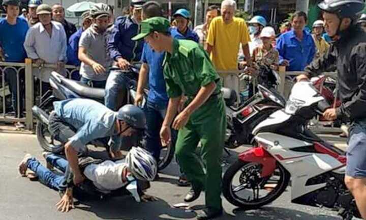 Bắt kẻ truy nã từng cầm đầu băng giang hồ có số má ở Sài Gòn