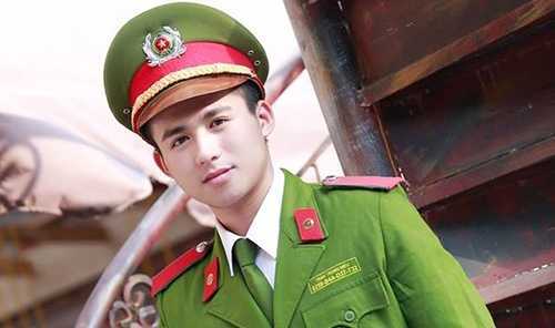 7 chàng cảnh sát điển trai, đa tài 'đốn tim' bao nữ sinh
