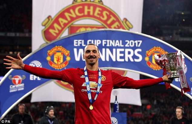 Mourinho khen Ibrahimovic hết lời, thừa nhận Man Utd thắng chưa xứng đáng